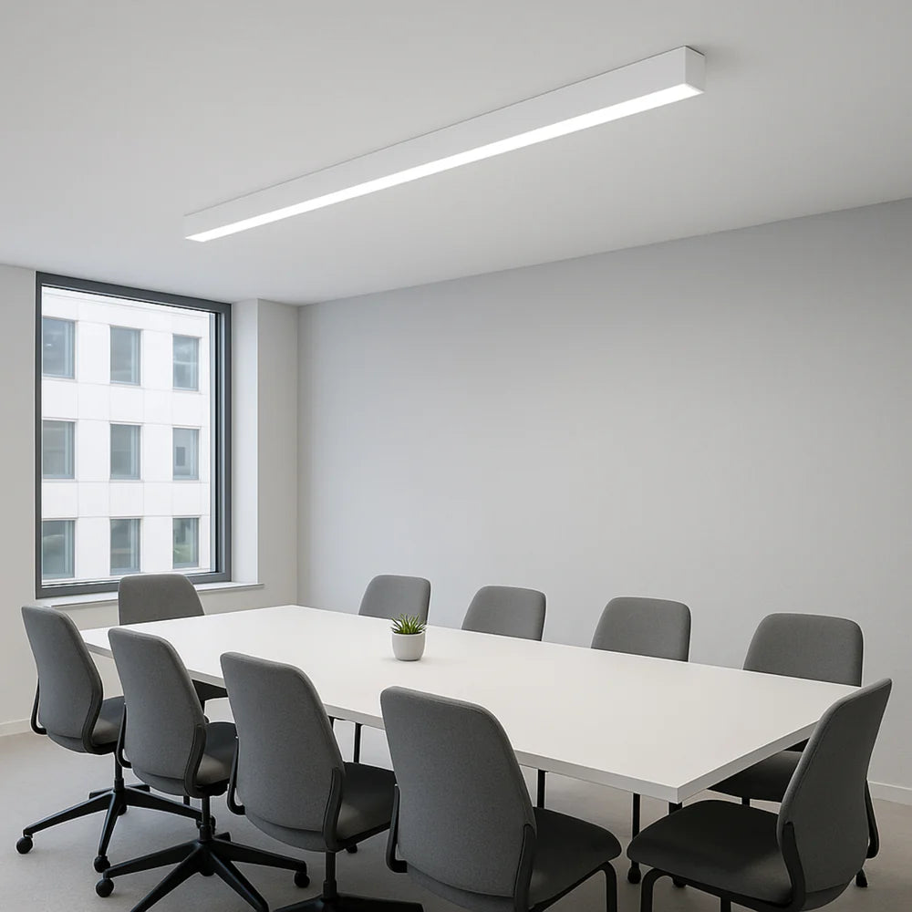 White LED Linkable Linear Light With Toolless Locking System