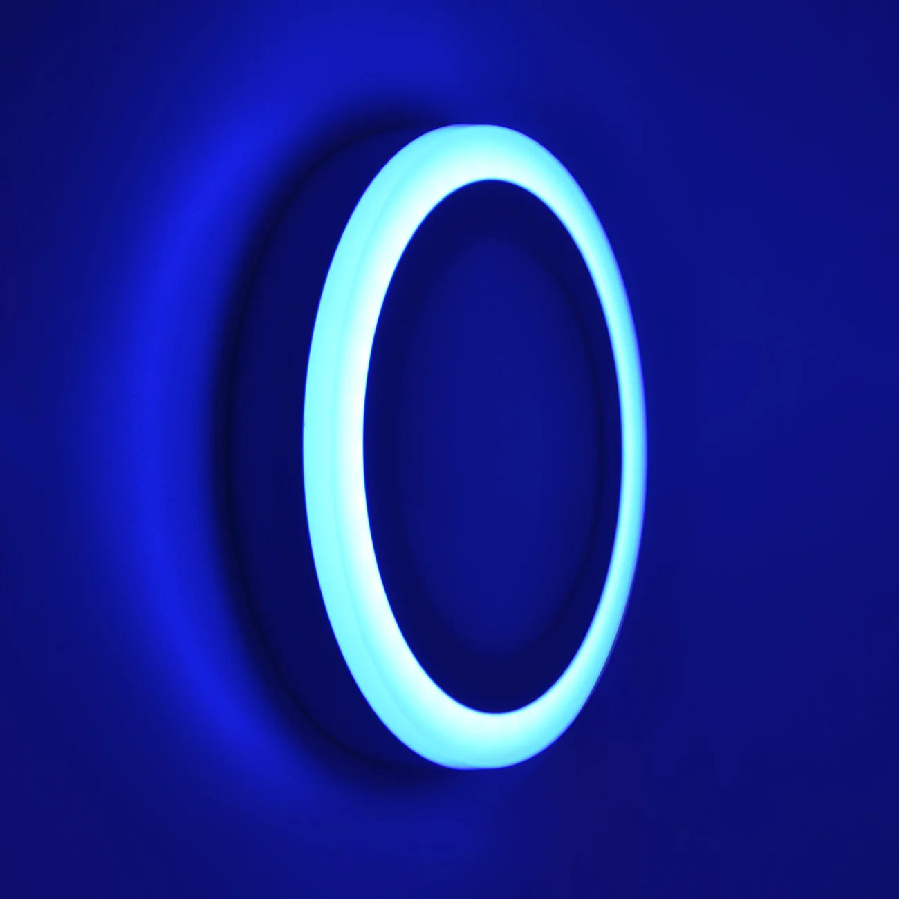 Surface Mounted Round Blue Edge Lit LED Panel Light
